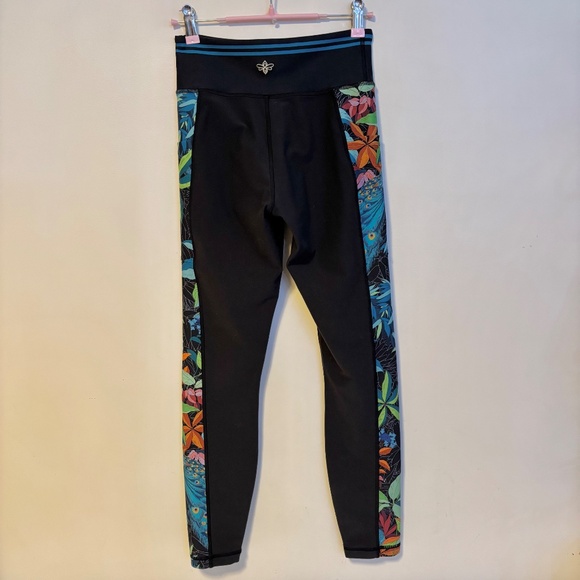Johnny Was Bee Active High Waist Leggings Pockets Black Tropical Womens Size XS - Picture 5 of 8